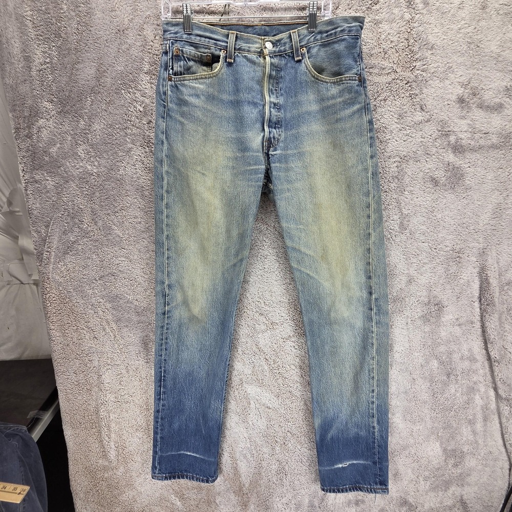 Vintage Levis 501 Jeans Womens Blue Light Wash Straight Made USA 90s Fits 32x32